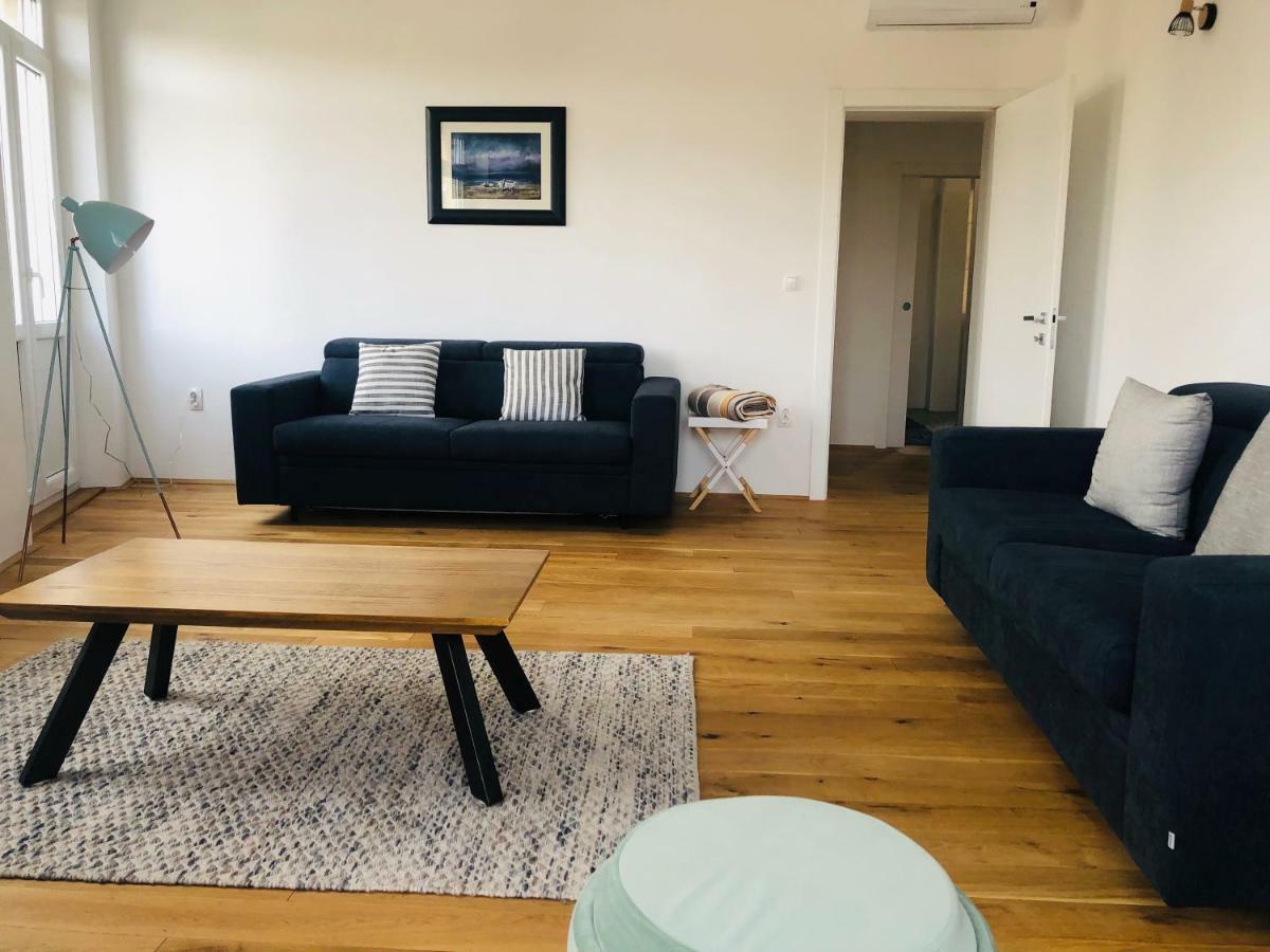 Kolovare Beachfront Apartment Zadar Bagian luar foto