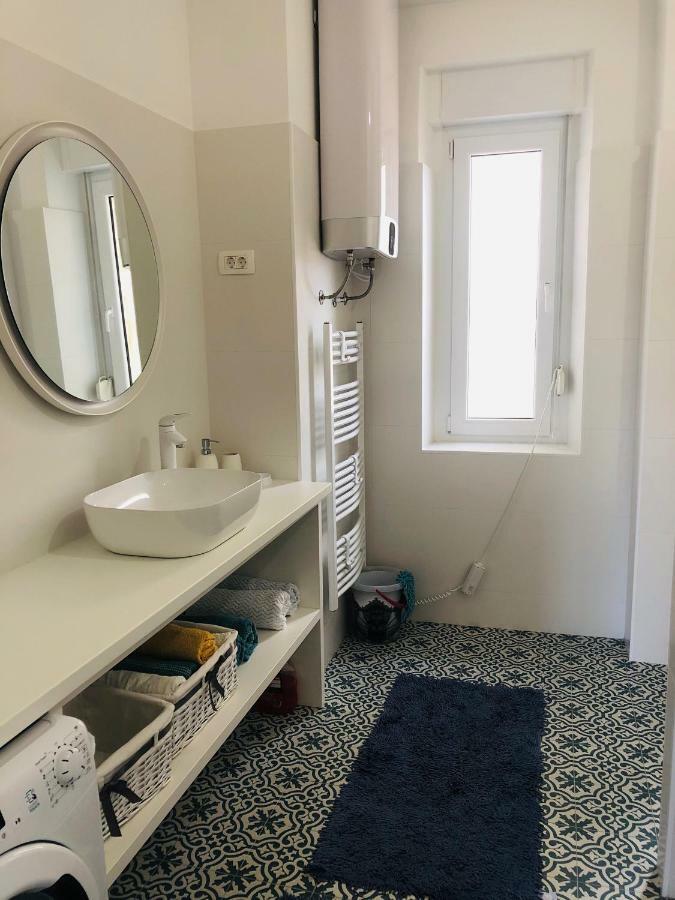 Kolovare Beachfront Apartment Zadar Bagian luar foto